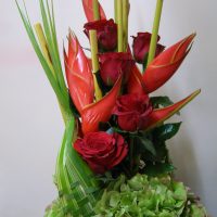 GP027 Įvairių gėlių puokštė